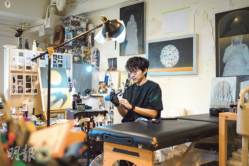 丘國強在2018年開立紋身工作室「Rest and Tattoo」。（鄧宗弘攝）