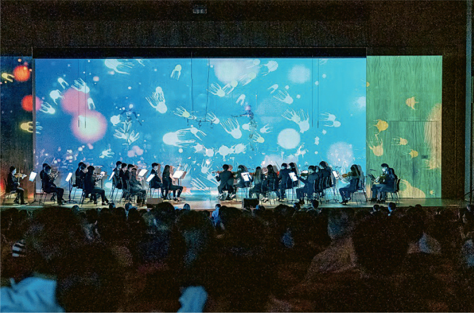 2022年的浸大交響樂團周年音樂會上，也有AI虛擬舞蹈家在交響樂團的現場伴奏下表演芭蕾舞。（網上圖片）