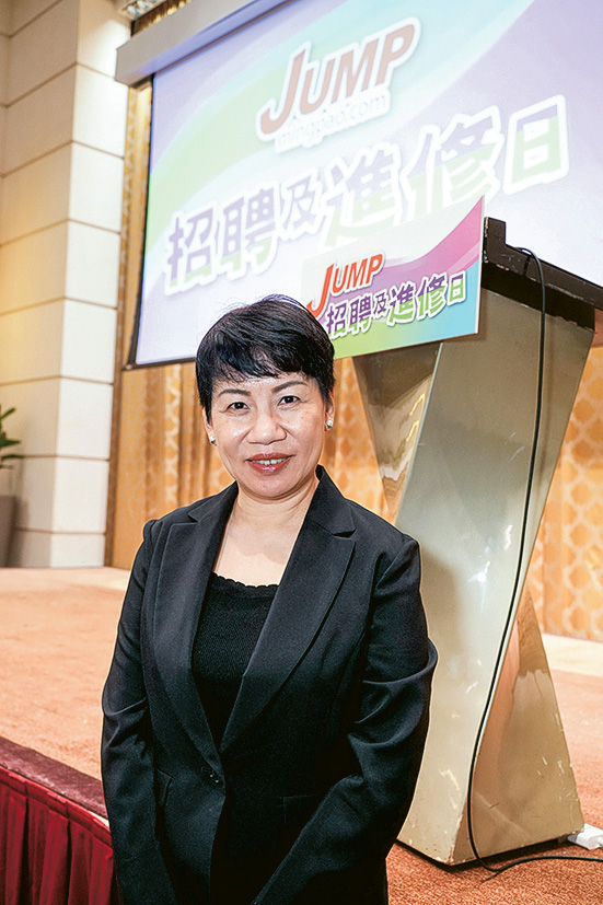 香港老年學會高級經理(能力發展)陸碧珊