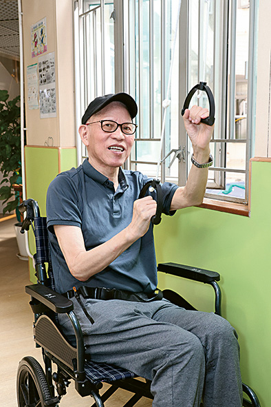 富泰積極引入樂齡科技 致力連結社區 打造「智慧+關懷」綜合安老平台 與員工照護長者樂前行