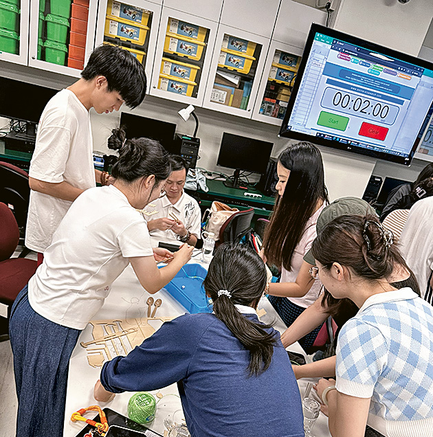 課程提供大量動手實踐的機會,讓學生體驗「任務」失敗與成功之間的連結。