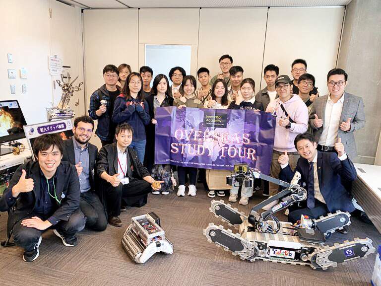 學生赴海外考察，參觀Human-Robot Informatics Laboratory，深入了解前沿科技。
